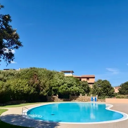 Apartman Valentino Deco With Pool, Porto Rotondo
