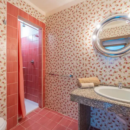 Valentino Deco With Pool, Apartman *