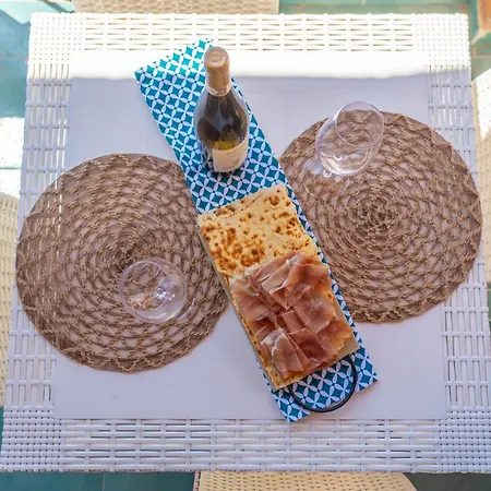 Valentino Deco With Pool, Apartman